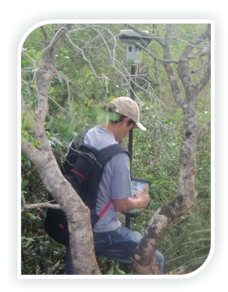 Professor Adenilson Giovanini, especialista em topografia cadastral e georreferenciamento de imóveis rurais